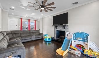 19 S Long St, Johnston, RI 02919