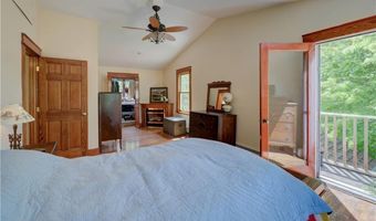 127 Foote St, Barrington, RI 02806