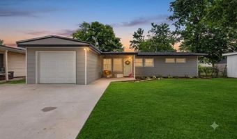 110 Mulberry Ln, Bartlesville, OK 74003