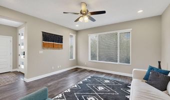 6321 VISTA DEL BOSQUE Dr, Albuquerque, NM 87120