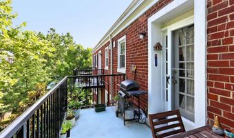 3043 S COLUMBUS St C1, Arlington, VA 22206
