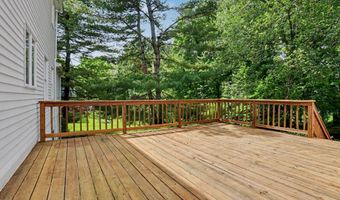 11 Tanglewood Dr, Danbury, CT 06811