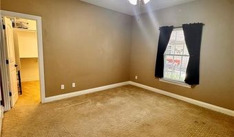 15 Thackery Ln, Bella Vista, AR 72714