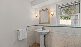 6023 WALHONDING Rd, Bethesda, MD 20816