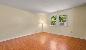 30 Diamond Ln, Goffstown, NH 03045