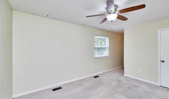 241 Valleyoak Ct, Ballwin, MO 63021