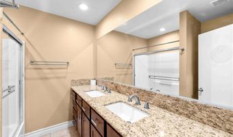 19989 Cronese Ln, Apple Valley, CA 92308