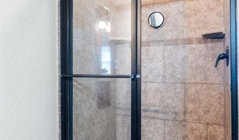 1613 Rock St, Bentonville, AR 72712