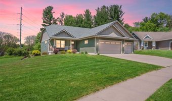 2544 Avery Ln, Altoona, WI 54720