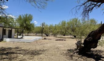 32600 S Maggie Mine Rd, Black Canyon City, AZ 85324