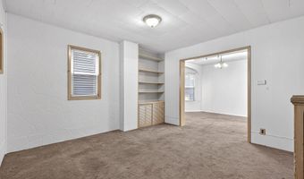 38 W 43RD St, Bayonne, NJ 07002