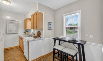 2741 57th St, Des Moines, IA 50310