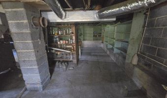 7886 State Highway 3, Alderson, WV 24910