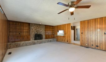 3815 ERBBE St NE, Albuquerque, NM 87111