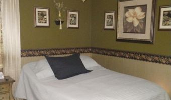1309 Crestview Dr, Alpena, MI 49707