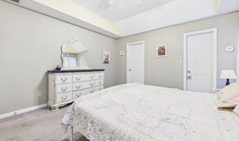 35 W Estate St, Anderson, IN 46013