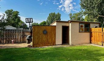 401 S 7th St, Basin, WY 82410