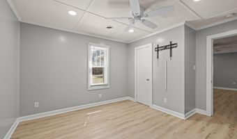 376 Shell Rd, Atlantic, NC 28511
