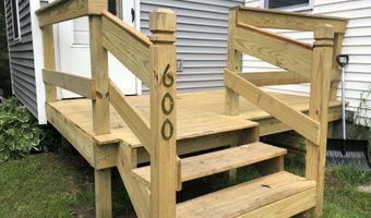 600 Bog Rd, Belvidere Center, VT 05442