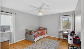 6282 15TH Rd N, Arlington, VA 22205