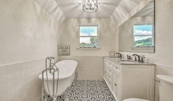 22643 Twin Oaks Rd, Abingdon, VA 24211