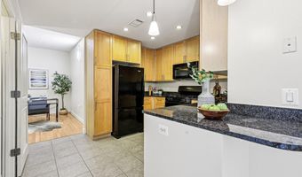 820 N POLLARD St 801, Arlington, VA 22203