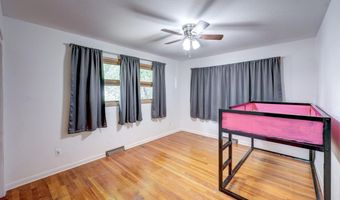 424 W Birch Ave, Arkansas City, KS 67005