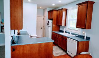 29 Lake Arbu Dr, Manning, SC 29102