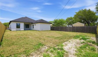 151 N 9th St, Aransas Pass, TX 78336