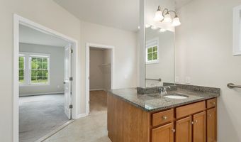 20 Parkland Ln 20, Acton, MA 01720
