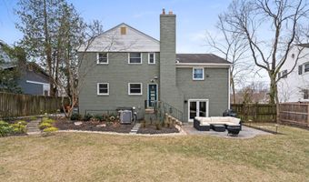 9817 FERNWOOD Rd, Bethesda, MD 20817