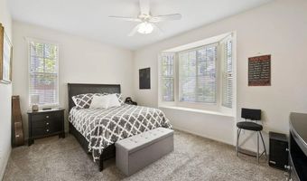 2928 Burnet Dr, Escondido, CA 92027