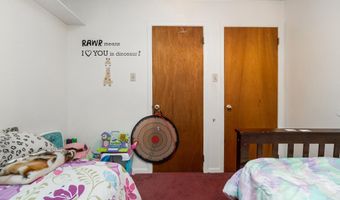 2057 GROVE St, Allentown, PA 18104