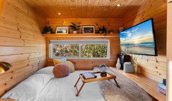 9586 Alto Dr, La Mesa, CA 91941