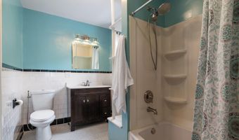 17 Oxford Rd, Albany, NY 12203