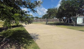 5 Augusta Cir, Aransas Pass, TX 78336