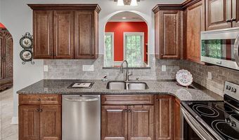 240 Landis Ct, Asheboro, NC 27203