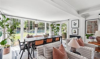 8061 Post Rd, North Kingstown, RI 02852