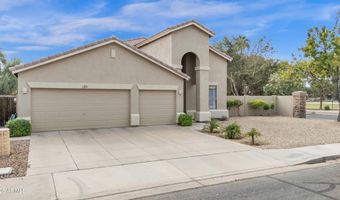 1371 E FAIRVIEW St, Chandler, AZ 85225