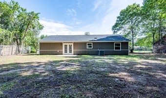 627 Longbow Dr, Albany, GA 31721