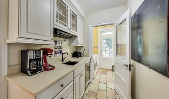 5809 GROSVENOR Ln, Bethesda, MD 20814