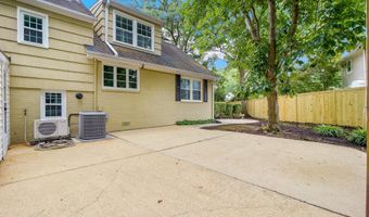 8524 DOTER Dr, Alexandria, VA 22308
