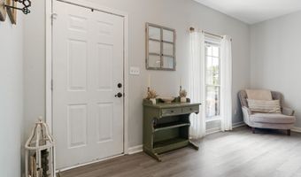 129 CAMBRIDGE POINTE Dr, Alabaster, AL 35007