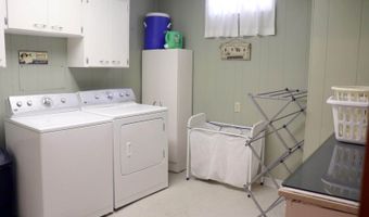 729 S 16th St, Bismarck, ND 58504