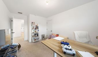 5 Melinda Ct, Bayville, NJ 08721