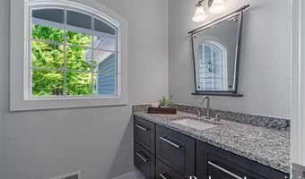 1977 EMERALD GLEN Ct, Ada, MI 49301