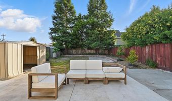 48 Garden Rd, Alameda, CA 94502