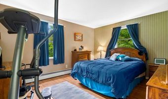 170 Brambley Ln, Bennington, VT 05201