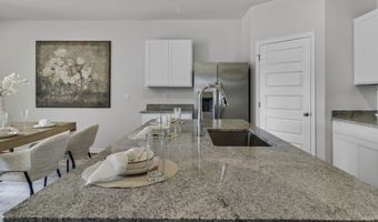 1312 EIDSON St, Athens, AL 35611