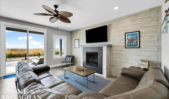 7305 Dyke Rd, Algonac, MI 48001